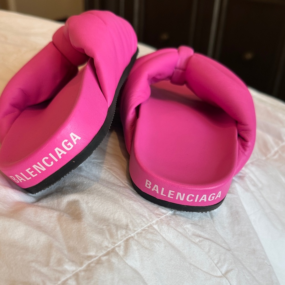Balenciaga Fuchsia Bow Slide Sandals - Picture 2 of 4